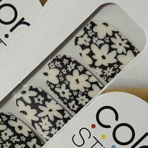 Wild Flower Overlay - Color Street